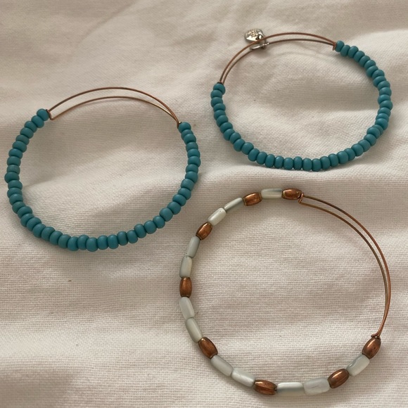 Alex and Ani Expandable Wire Bracelets (set of 7) - Picture 2 of 7